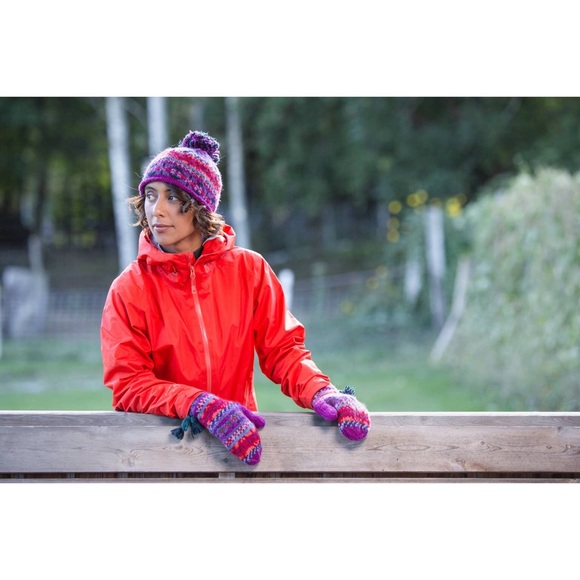 🆕 Hadley Mittens in Mint - Picture 2 of 2